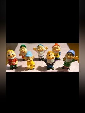 Vintage Walt Disney Productions Set of Seven Dwarfs Rubber 5.5” Squeeze Toys